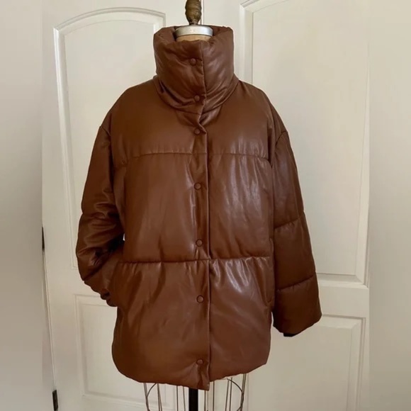 NWOT Saddle Brown Puffer - Picture 2 of 8